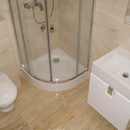 Sara Lägenhet Miedzyzdroje